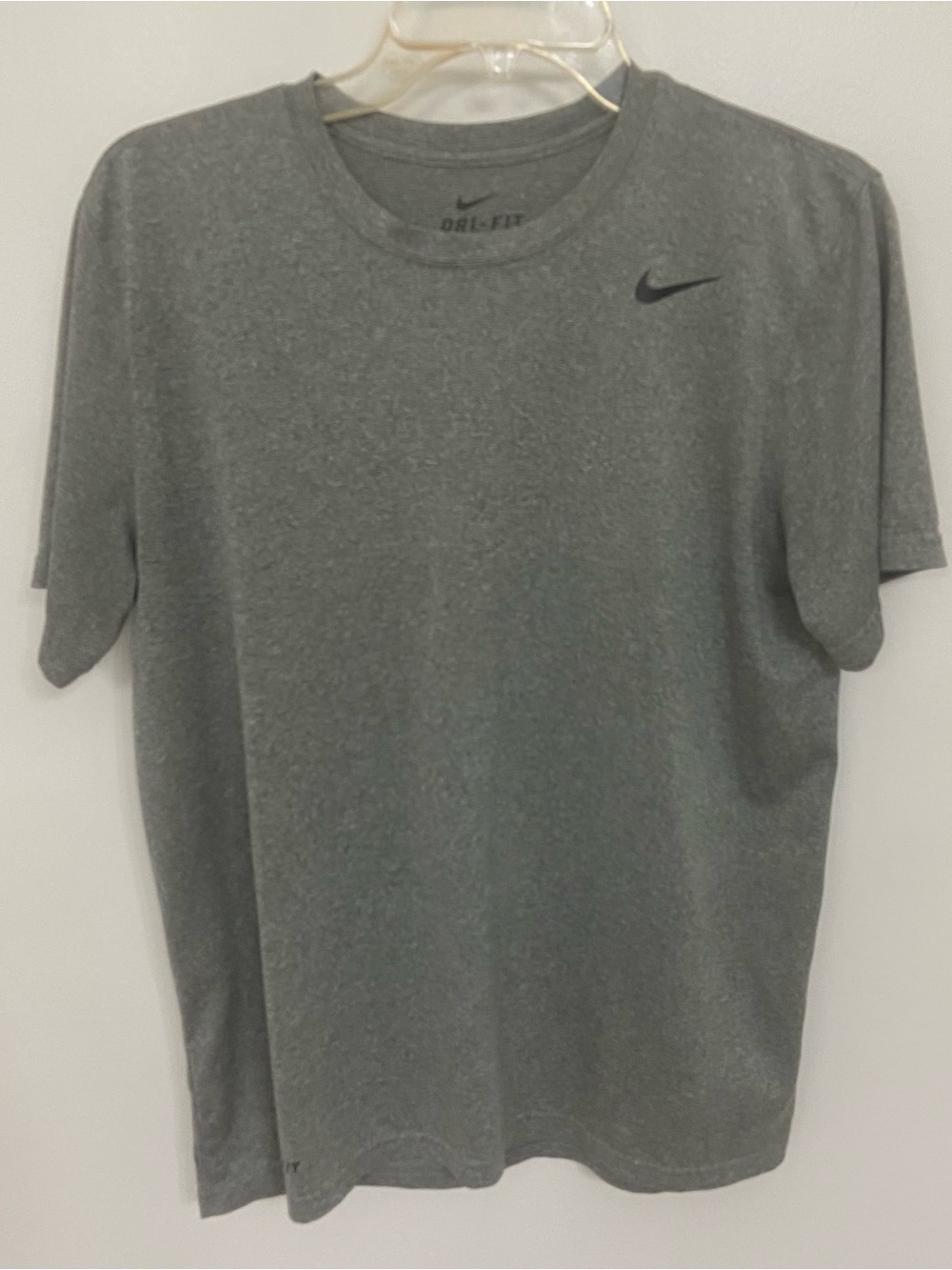 Nike Dri-FIT Gray Athletic Training Tee Medium